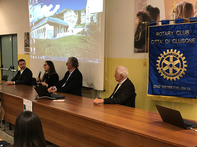 2017-11-04_Apriamo_un_RotarAct_a_Clusone_3284